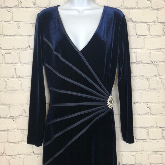Tadashi Navy Blue Velvet Maxi Dress Size L Formal Evening - Picture 2 of 8